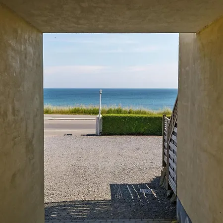 Apartment Gjuro - 50m From The Sea By Interhome *